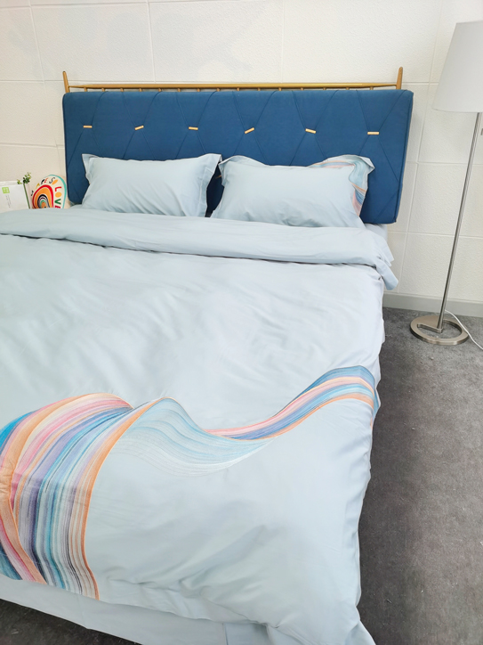 91家纺网 家纺一手货源 找家纺 魅都新款阿克苏长绒棉刺绣轻奢凤四件套邂逅彩虹天空蓝