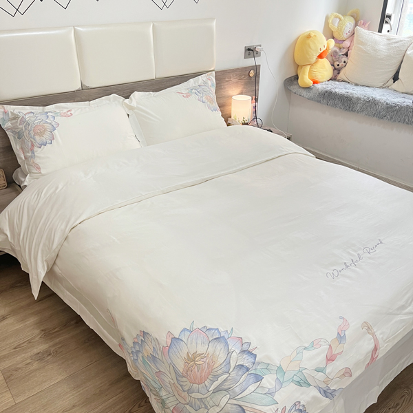 91家纺网 家纺一手货源 找家纺 魅都新100阿克苏长绒棉刺绣四件套荷塘月色椰奶白