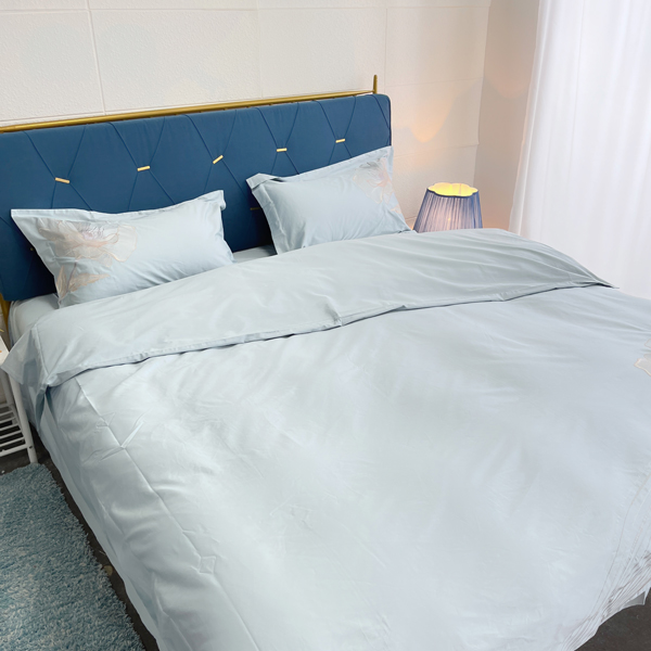 91家纺网 家纺一手货源 找家纺 魅都新款100阿克苏长绒棉刺绣四件套-米兰天空蓝