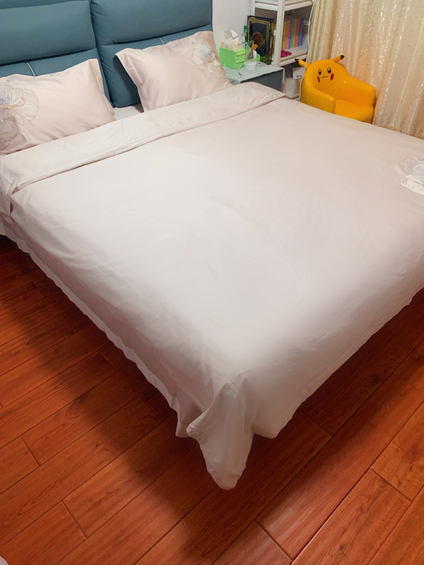 91家纺网 家纺一手货源 找家纺 魅都新款100阿克苏长绒棉刺绣四件套-米兰樱花粉