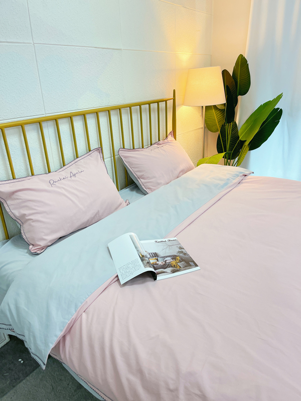 91家纺网 家纺一手货源 找家纺 艾莱2023新款A类新疆长绒棉加厚柔顺磨毛四件套瑞秋-烟粉