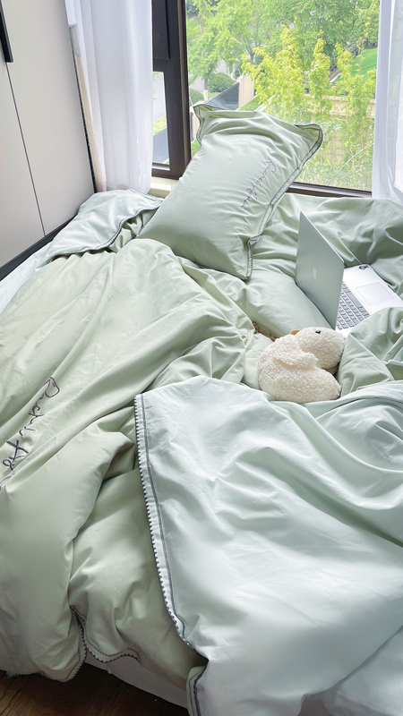 91家纺网 家纺一手货源 找家纺 艾莱2023新款A类新疆长绒棉加厚柔顺磨毛四件套瑞秋-青绿