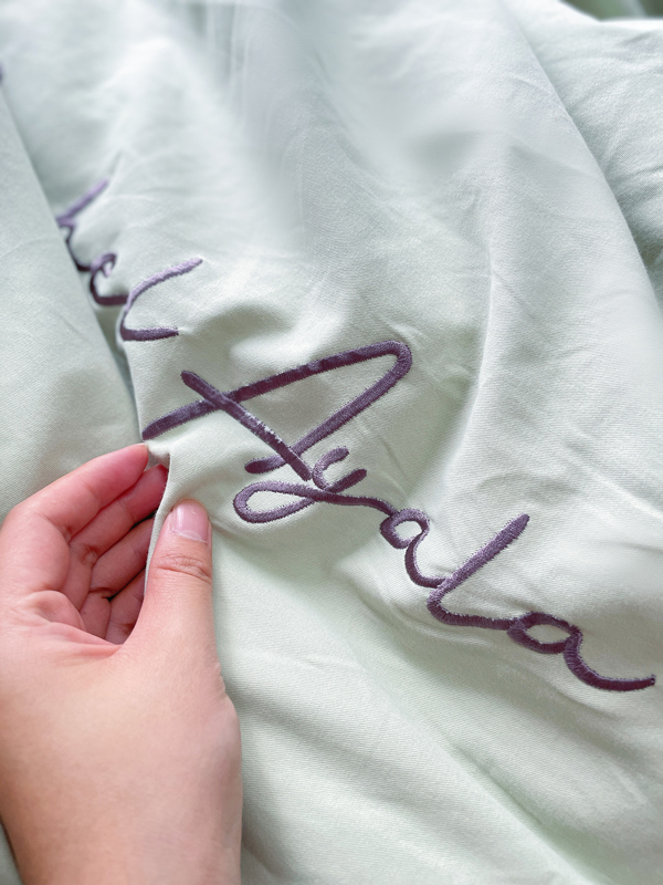 91家纺网 家纺一手货源 找家纺 艾莱2023新款A类新疆长绒棉加厚柔顺磨毛四件套瑞秋-青绿