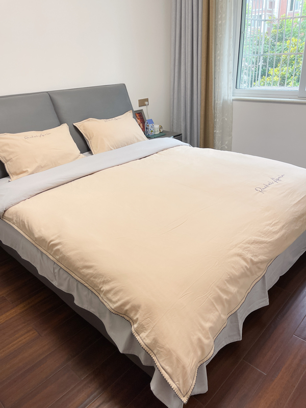 91家纺网 家纺一手货源 找家纺 艾莱2023新款A类新疆长绒棉加厚柔顺磨毛四件套瑞秋-奶咖