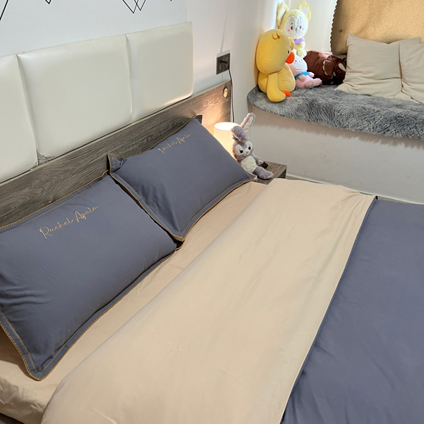 91家纺网 家纺一手货源 找家纺 艾莱2023新款A类新疆长绒棉加厚柔顺磨毛四件套瑞秋-蓝莓灰