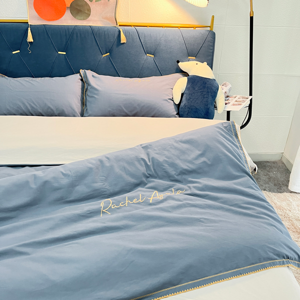 91家纺网 家纺一手货源 找家纺 艾莱2023新款A类新疆长绒棉加厚柔顺磨毛四件套瑞秋-贵族蓝