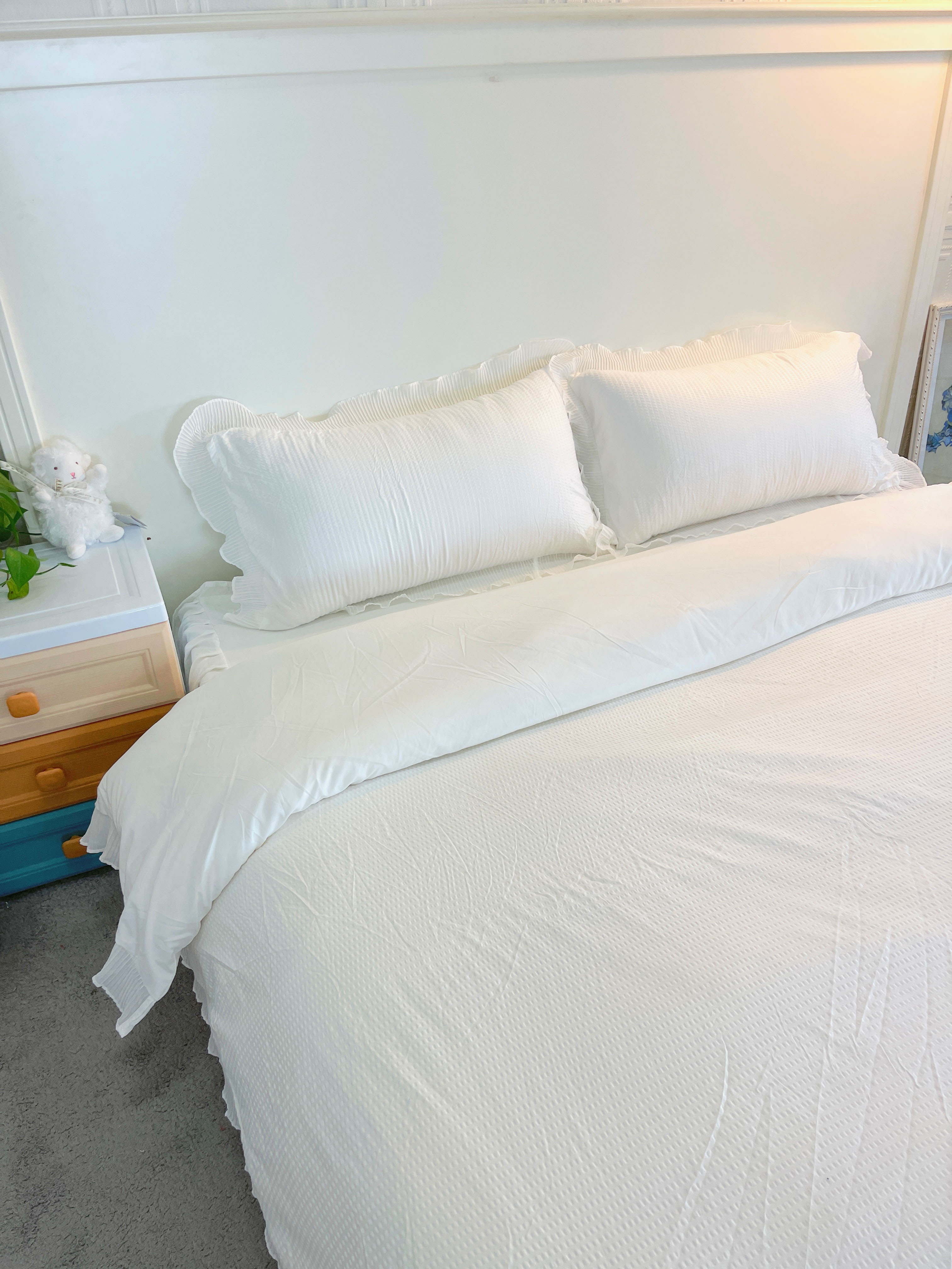 91家纺网 家纺一手货源 找家纺 慕澄家纺 2022新款华夫格雪纺花边四件套 奶白色