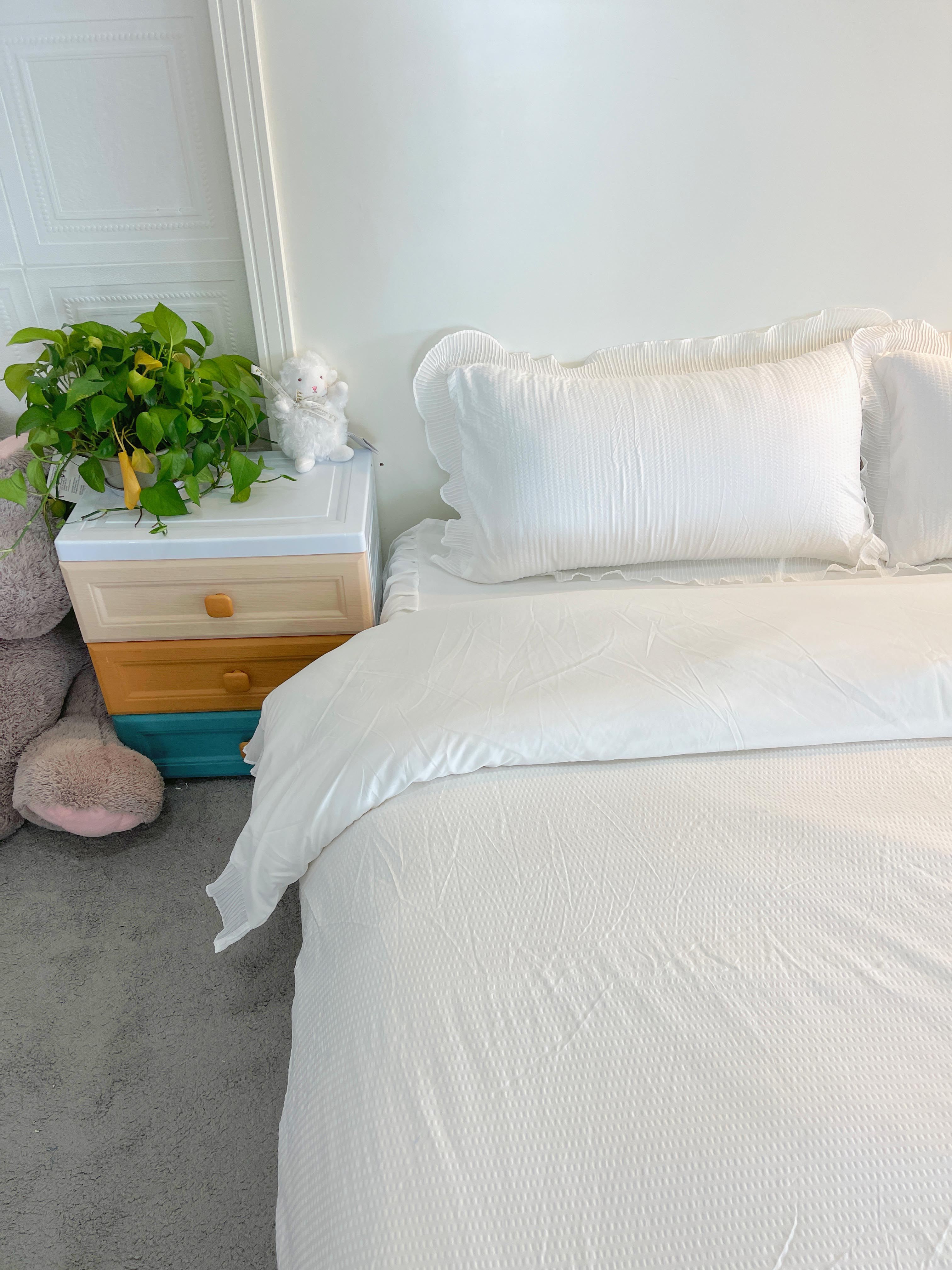 91家纺网 家纺一手货源 找家纺 慕澄家纺 2022新款华夫格雪纺花边四件套 奶白色