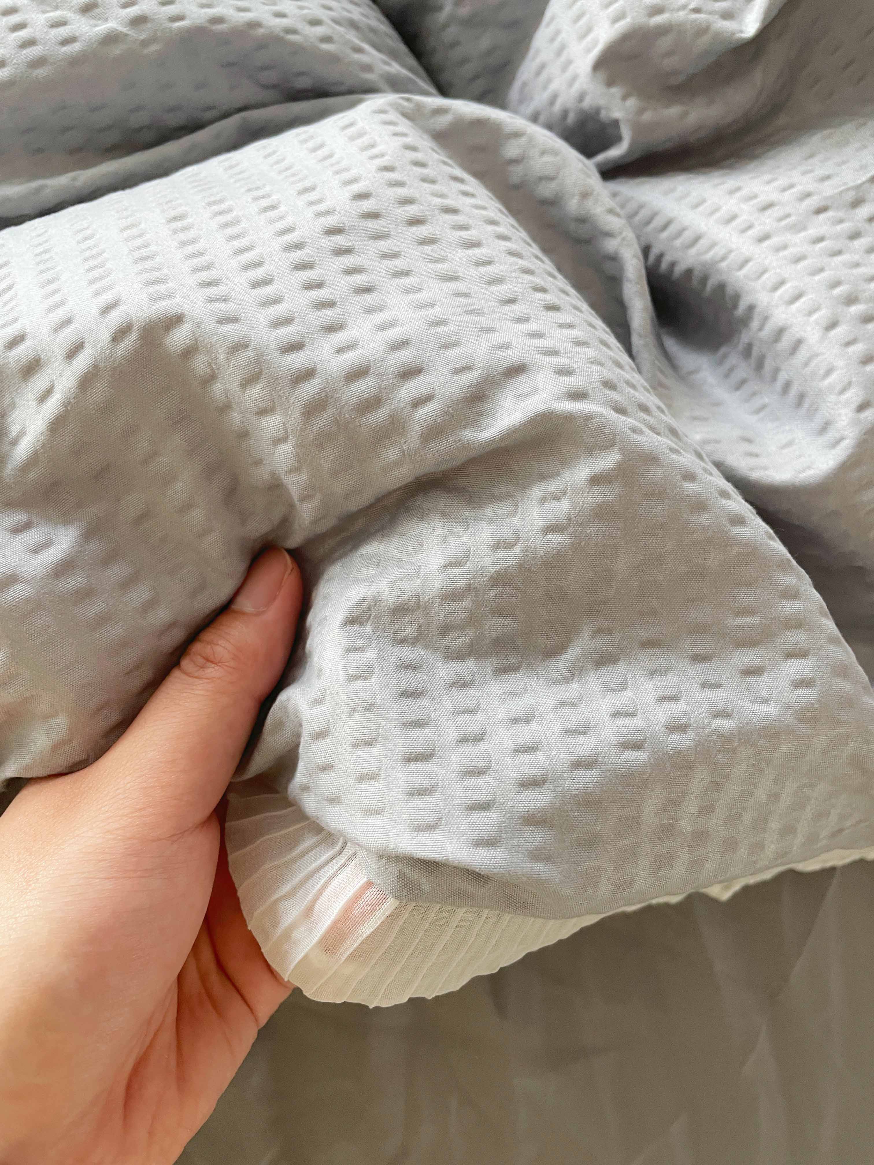 91家纺网 家纺一手货源 找家纺 慕澄家纺 2022新款华夫格雪纺花边四件套 情调灰