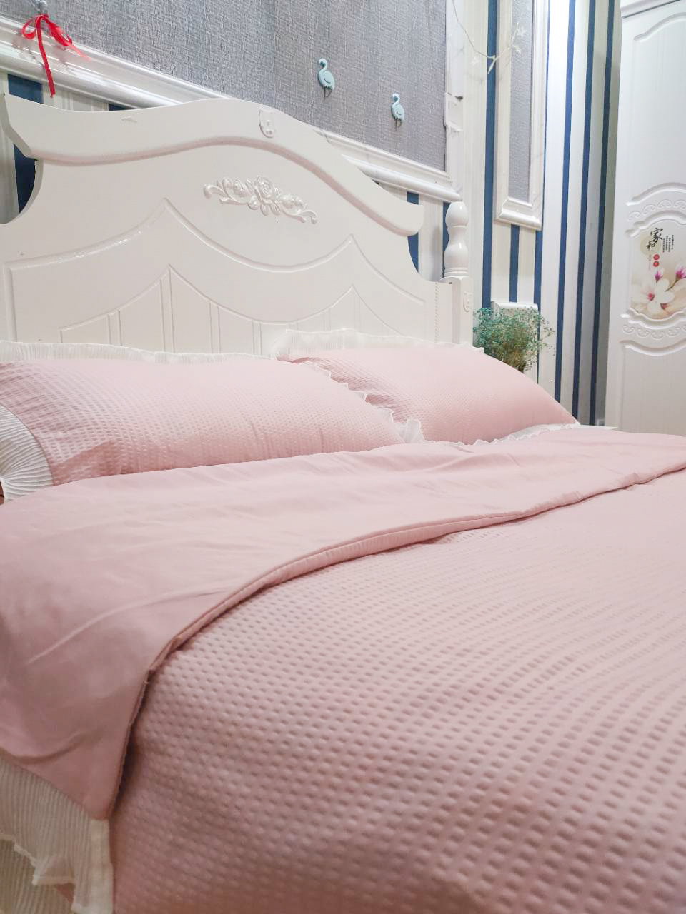 91家纺网 家纺一手货源 找家纺 慕澄家纺 2022新款华夫格雪纺花边四件套 浅豆沙