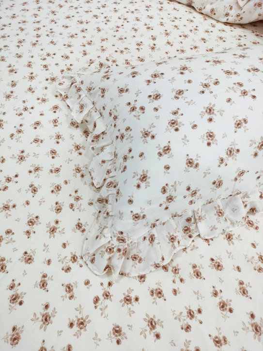 91家纺网 家纺一手货源 找家纺 淑女公社家纺2022新款纯棉双层纱花边款四件套 法兰西玫瑰