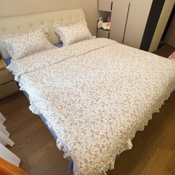 91家纺网 家纺一手货源 找家纺 淑女公社家纺2022新款纯棉双层纱花边款四件套 亚麻蓝花