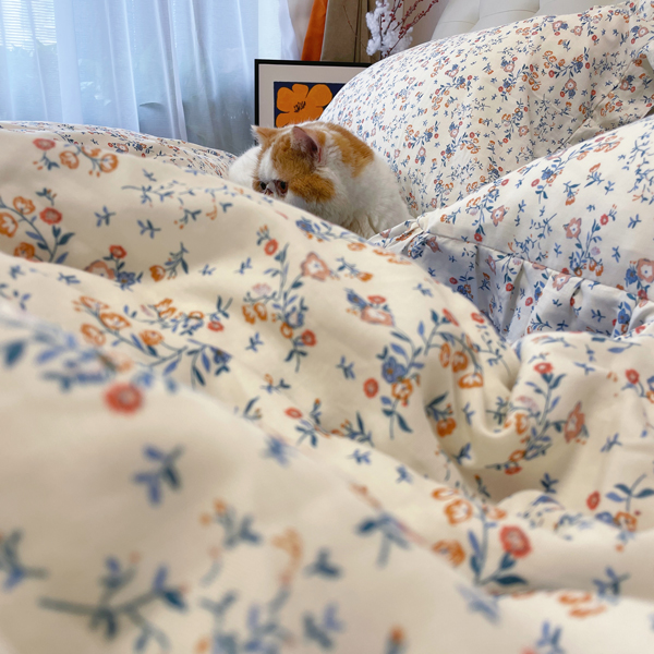 91家纺网 家纺一手货源 找家纺 淑女公社家纺2022新款纯棉双层纱花边款四件套 亚麻蓝花