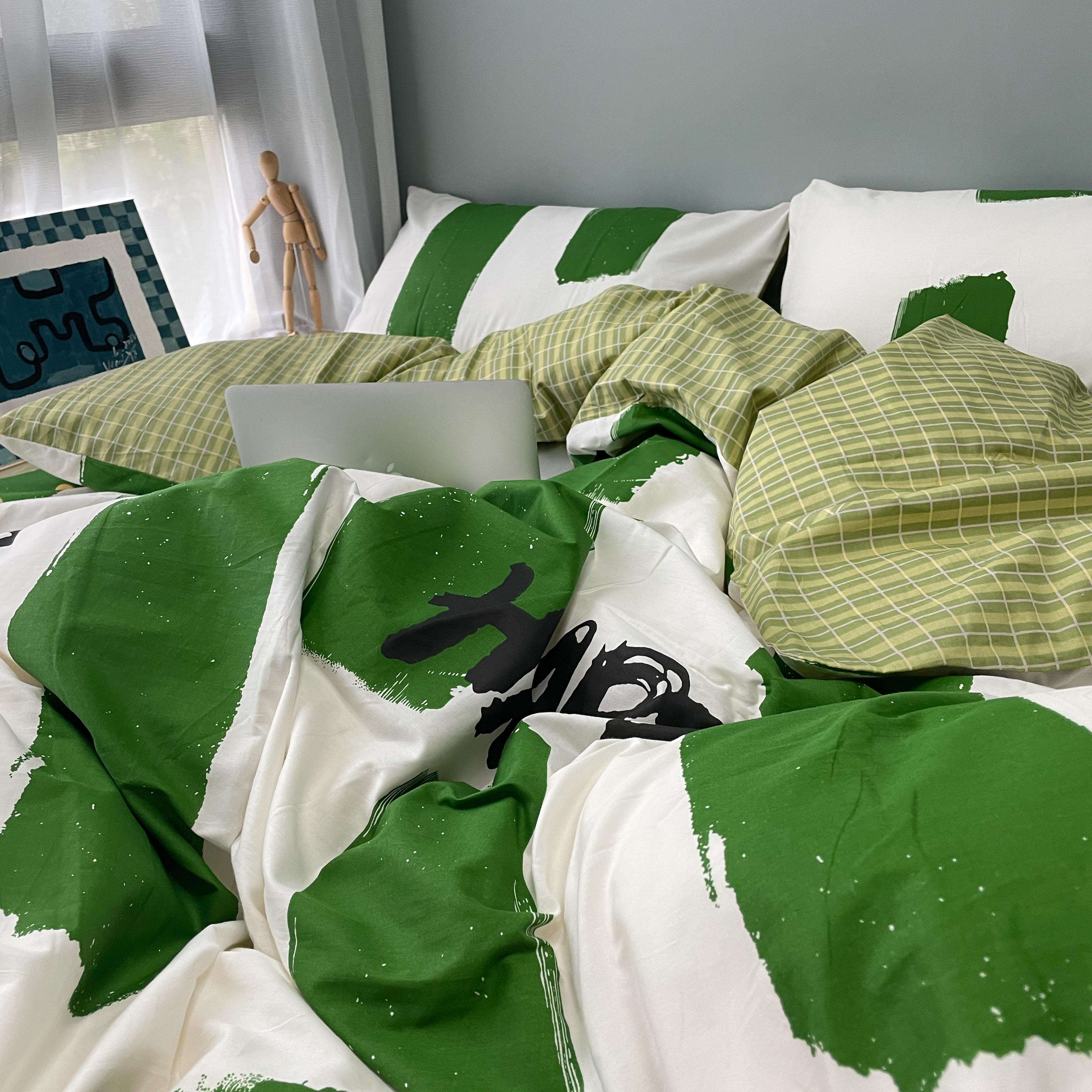 91家纺网 家纺一手货源 找家纺 感遇2022新款纯棉印花四件套 时尚空间