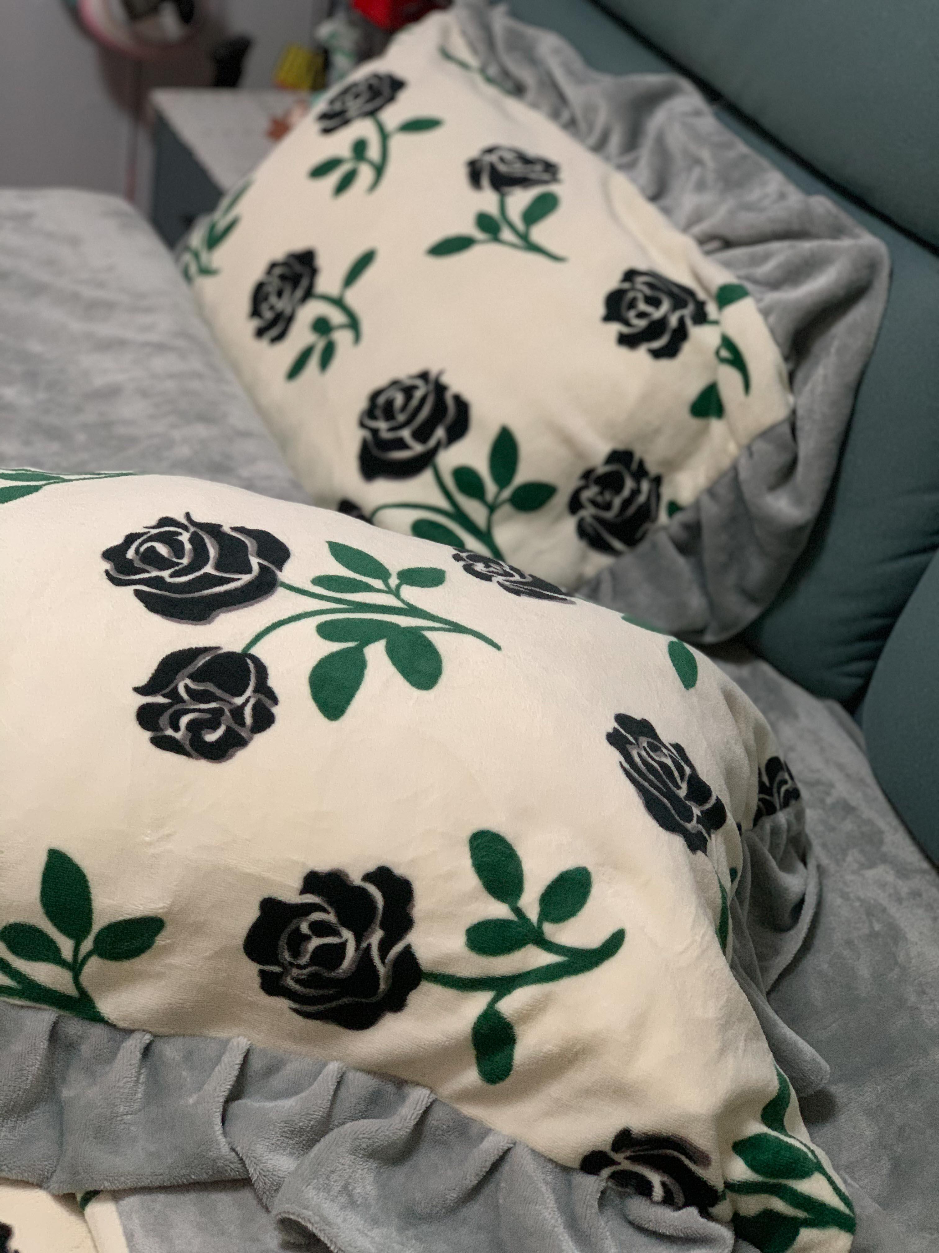 91家纺网 家纺一手货源 找家纺 花伞新款韩版花边高克重牛奶绒小清新四件套 韩版-荒野玫瑰