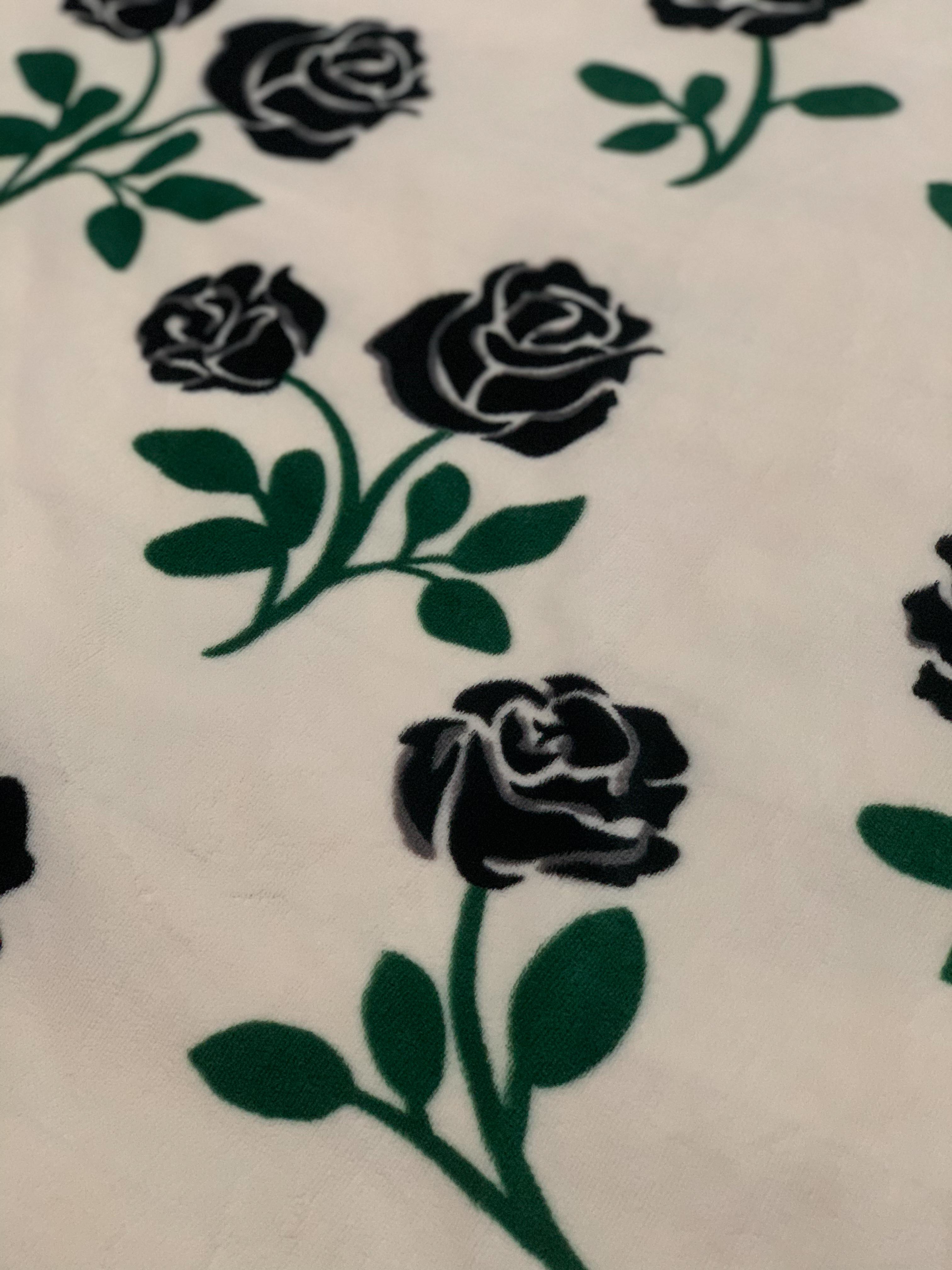 91家纺网 家纺一手货源 找家纺 花伞新款韩版花边高克重牛奶绒小清新四件套 韩版-荒野玫瑰