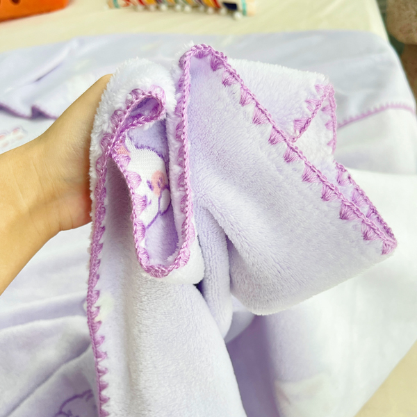 91家纺网 家纺一手货源 找家纺 大米家居 2023新款云朵绒多功能毛毯 彼得兔