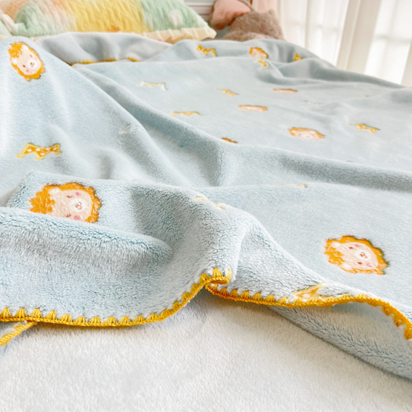 91家纺网 家纺一手货源 找家纺 大米家居 2023新款云朵绒多功能毛毯 小萌狮