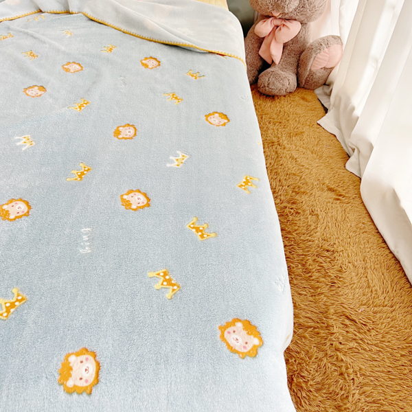 91家纺网 家纺一手货源 找家纺 大米家居 2023新款云朵绒多功能毛毯 小萌狮