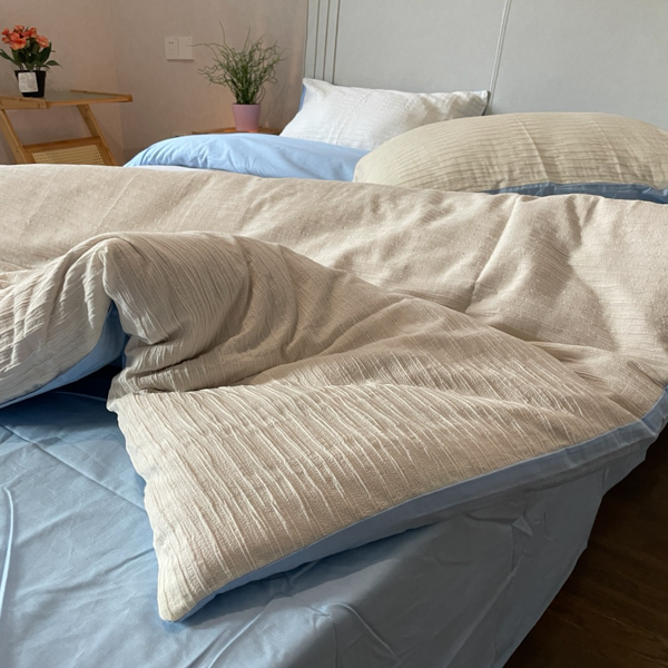 91家纺网 家纺一手货源 找家纺 沐晴2022新款简约纯棉双拼泡泡纱全棉床单床笠款四件套天空蓝