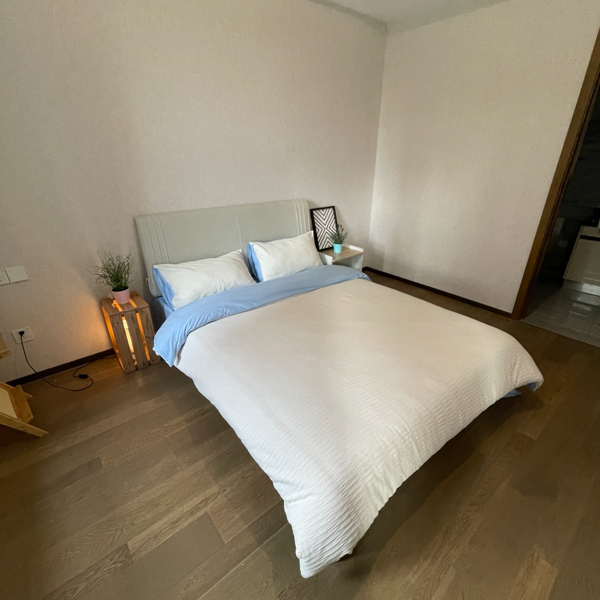 91家纺网 家纺一手货源 找家纺 沐晴2022新款简约纯棉双拼泡泡纱全棉床单床笠款四件套天空蓝