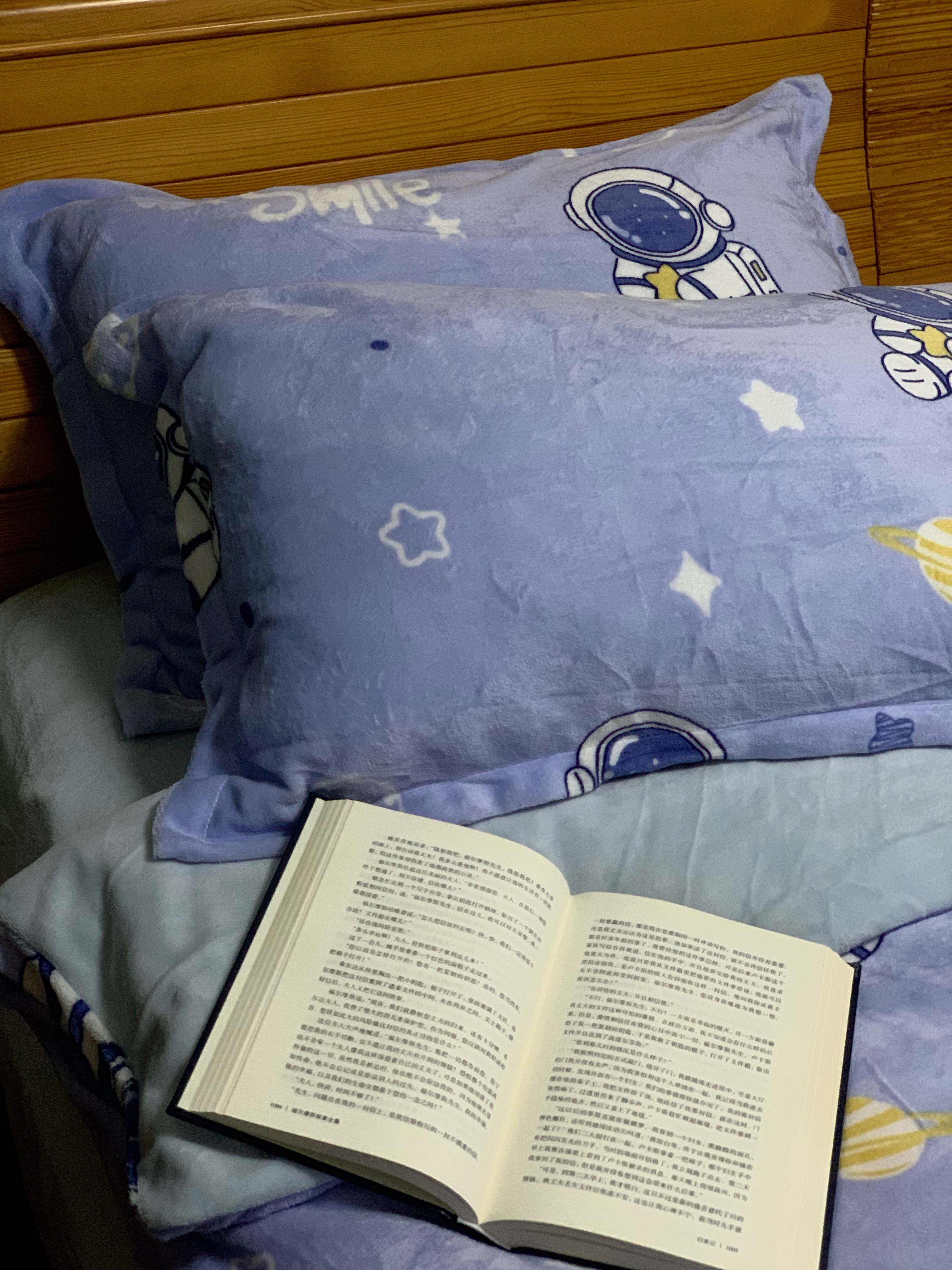 91家纺网 家纺一手货源 找家纺 川悦生活2022供货高克重小清新牛奶绒印花四件套 星星宇航员