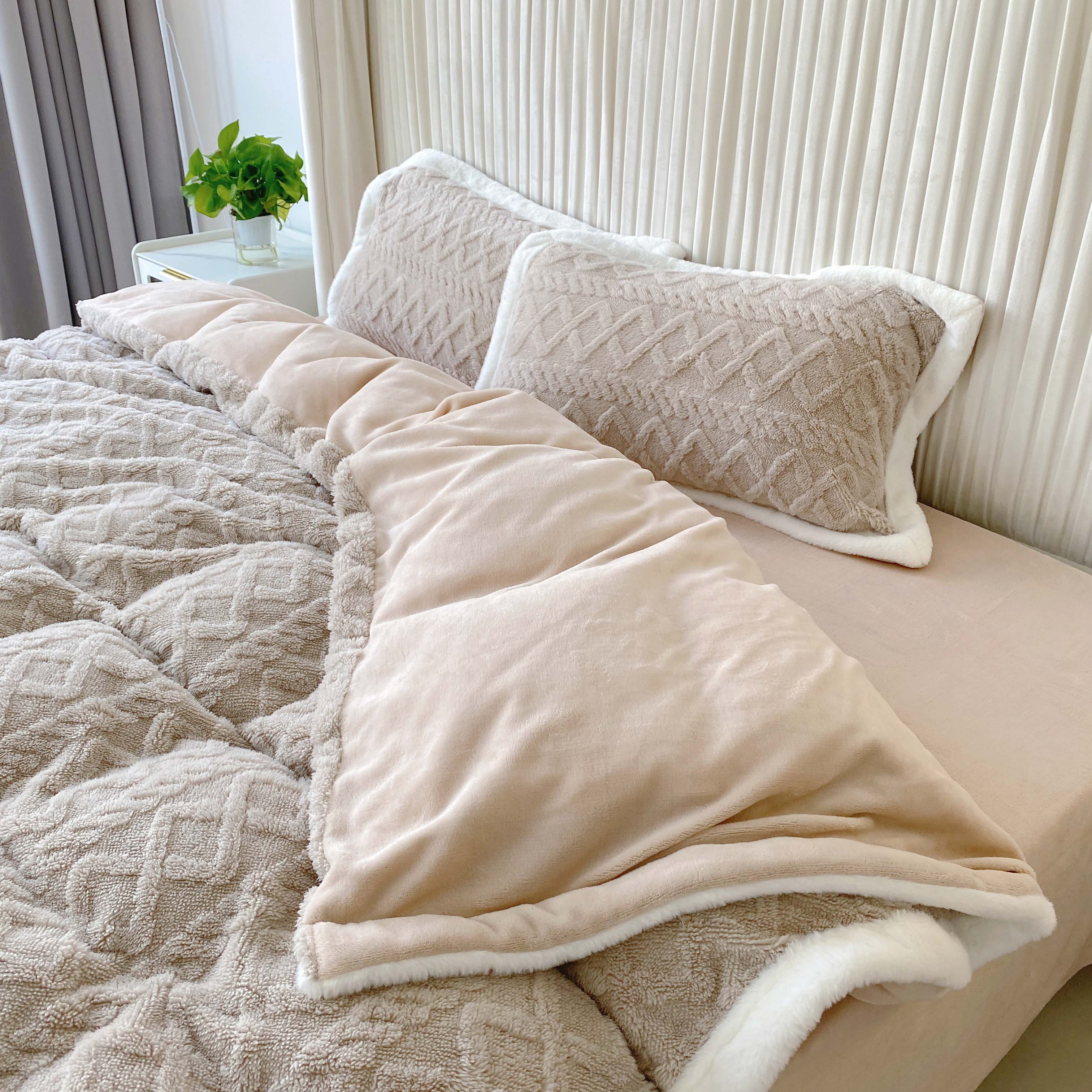 91家纺网 家纺一手货源 找家纺 潮邦2025【含买家秀】塔芙绒牛奶绒轻奢保暖四件套 塔芙浅咖