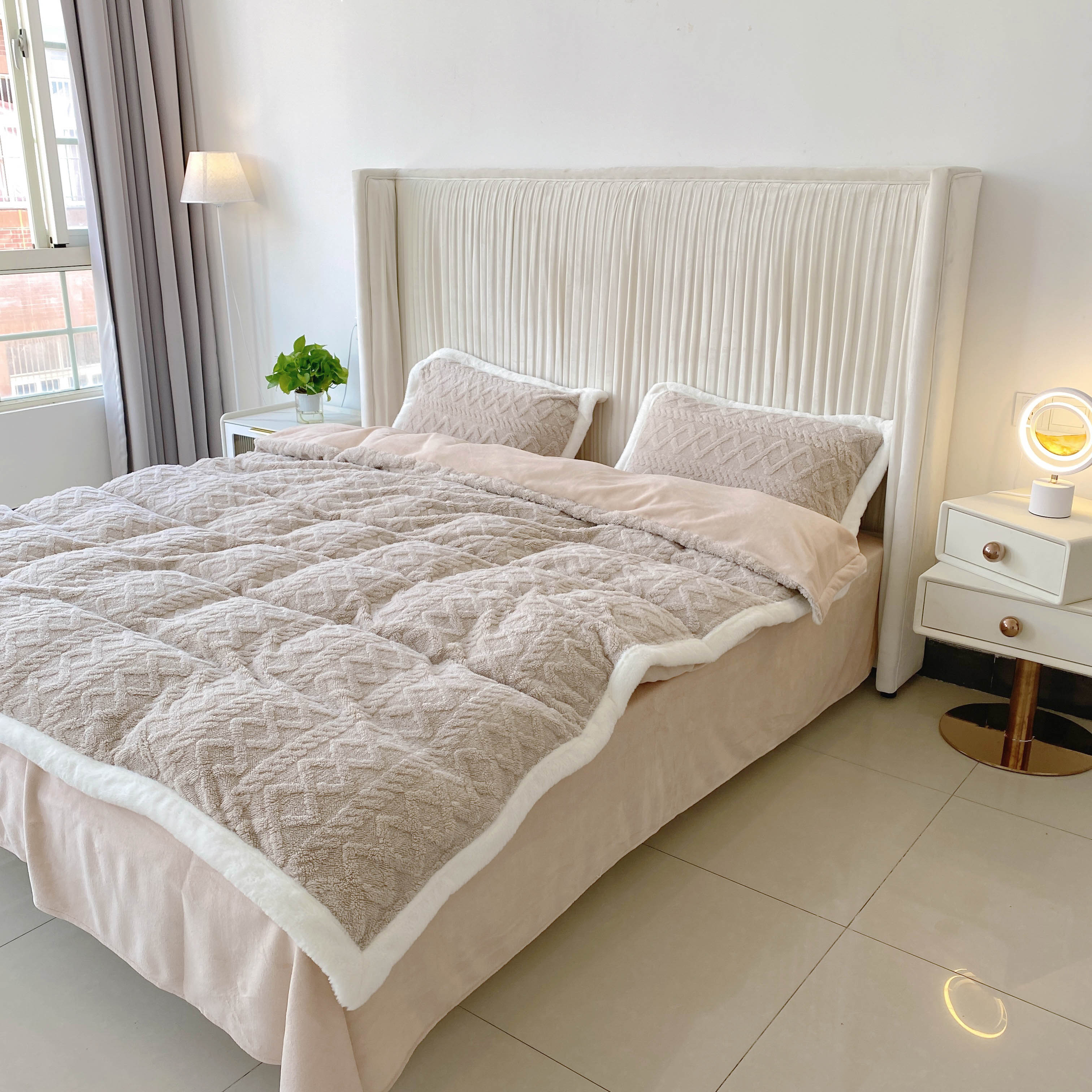 91家纺网 家纺一手货源 找家纺 潮邦2025【含买家秀】塔芙绒牛奶绒轻奢保暖四件套 塔芙浅咖