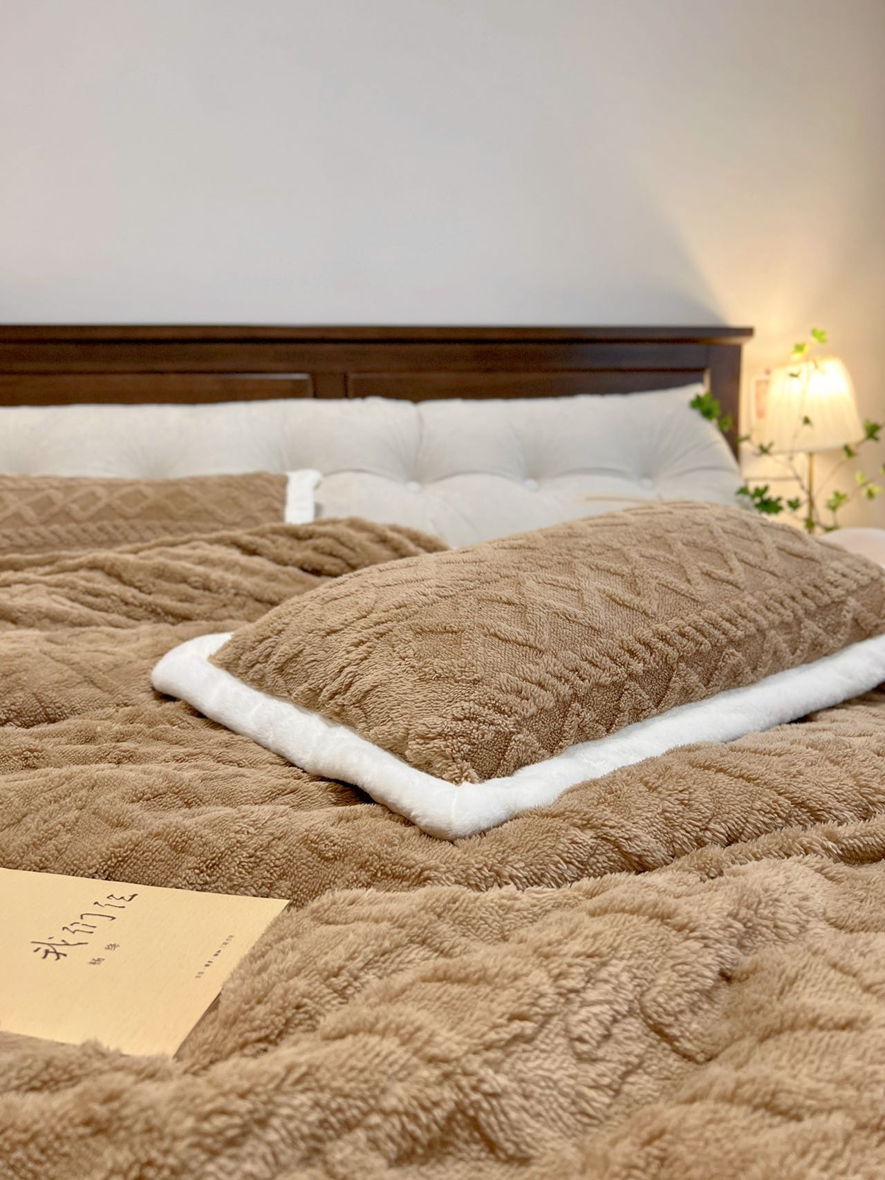 91家纺网 家纺一手货源 找家纺 潮邦2025【含买家秀】塔芙绒牛奶绒轻奢保暖四件套 塔芙深咖