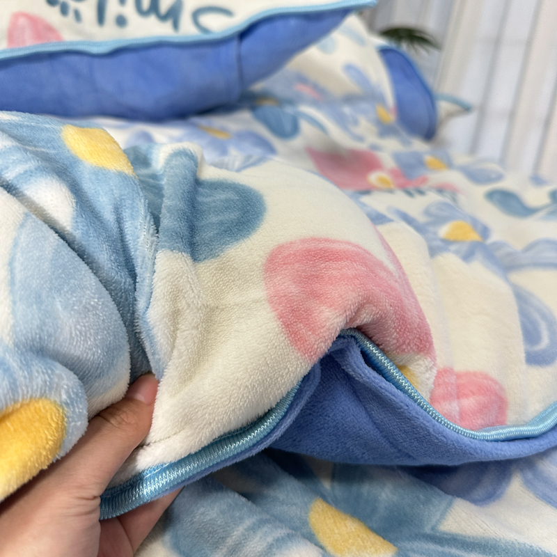 91家纺网 家纺一手货源 找家纺 金鑫汇 2022新款牛奶绒四件套系列 情人恰恰