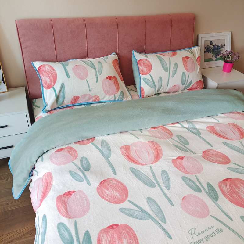 91家纺网 家纺一手货源 找家纺 金鑫汇 2022新款牛奶绒四件套系列 郁金香-粉