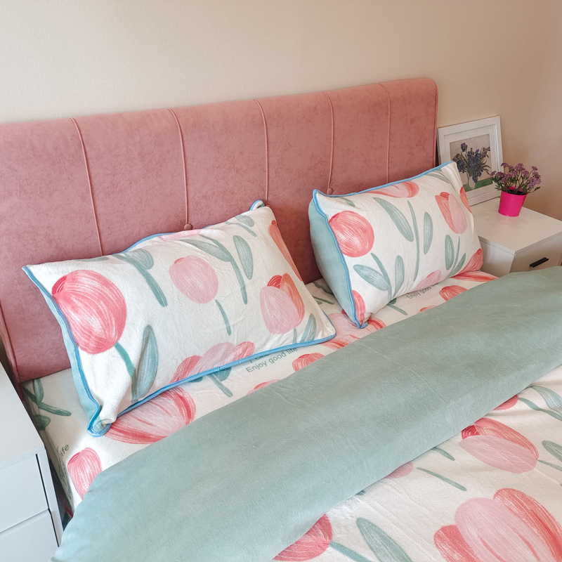 91家纺网 家纺一手货源 找家纺 金鑫汇 2022新款牛奶绒四件套系列 郁金香-粉