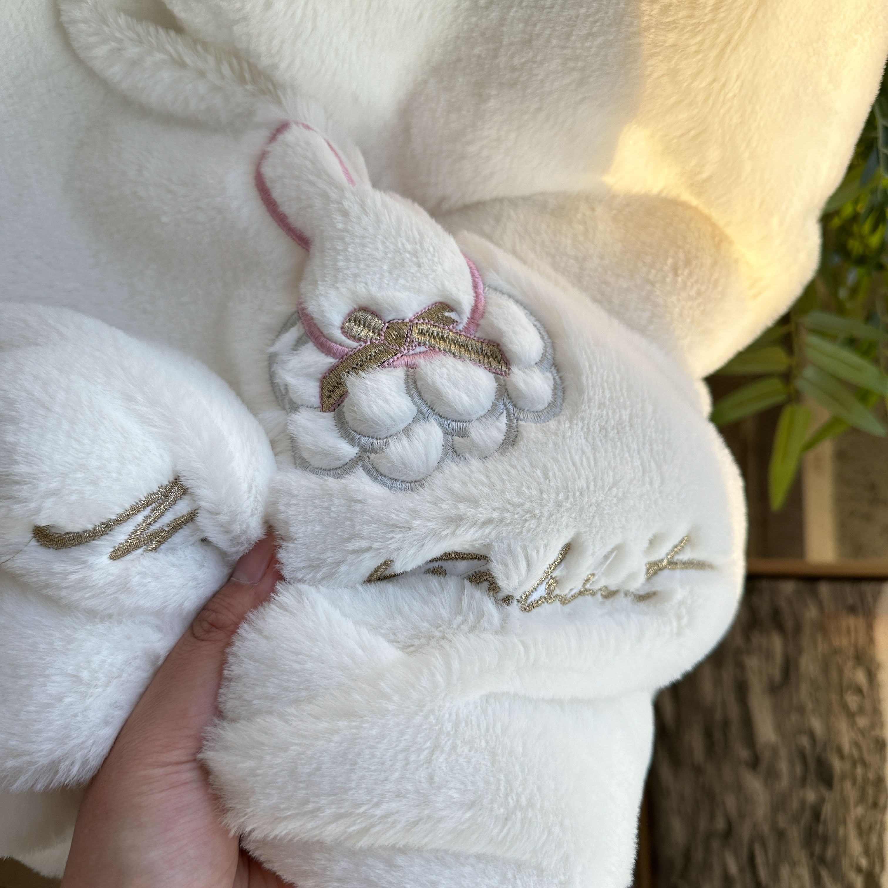 91家纺网 家纺一手货源 找家纺 （总）潮邦2025新款仿兔毛羊羔绒毛球毯含买家秀