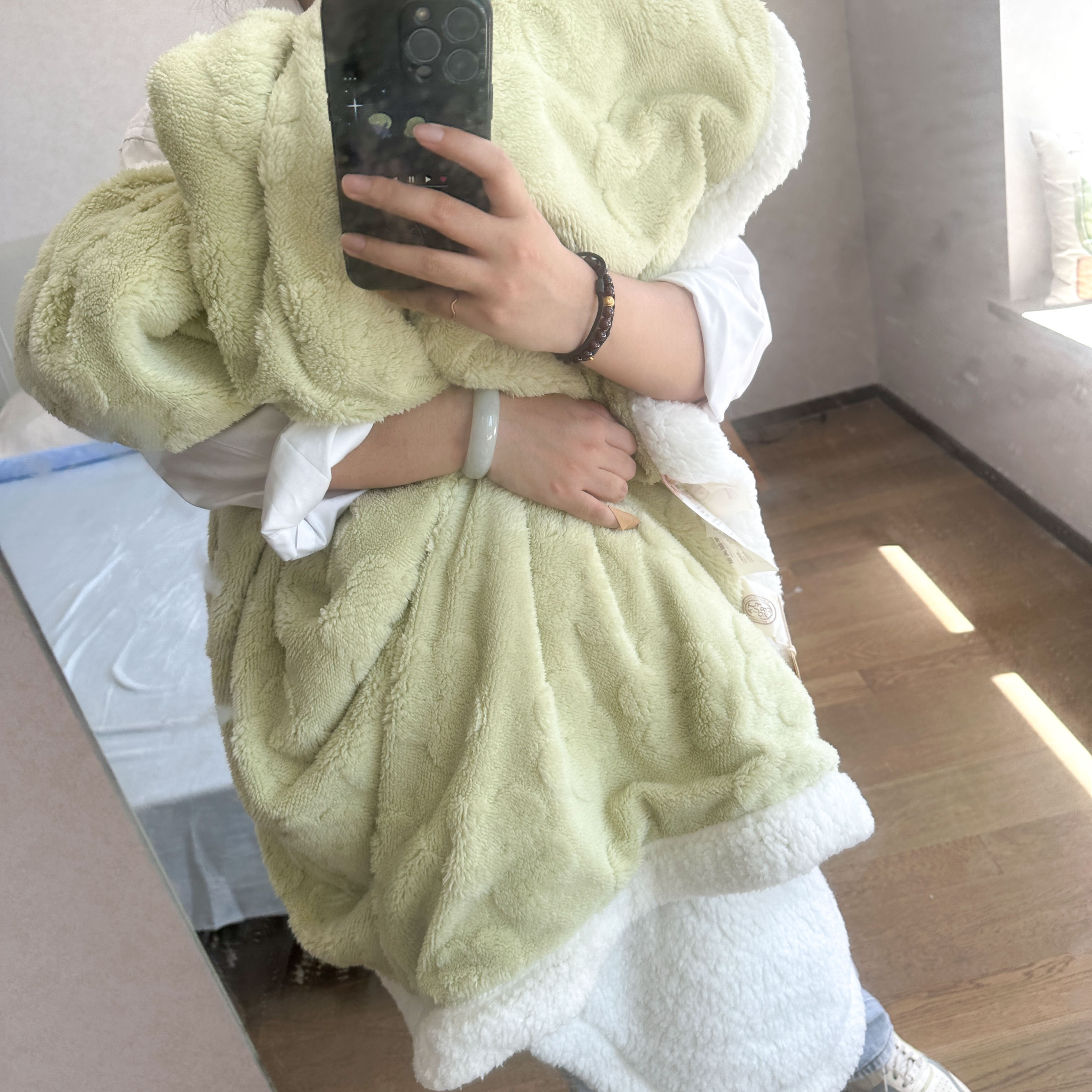 91家纺网 家纺一手货源 找家纺 呗旺鹿2022新A类双面塔芙绒羊羔绒毛毯盖毯子 浅浅花漾-绿