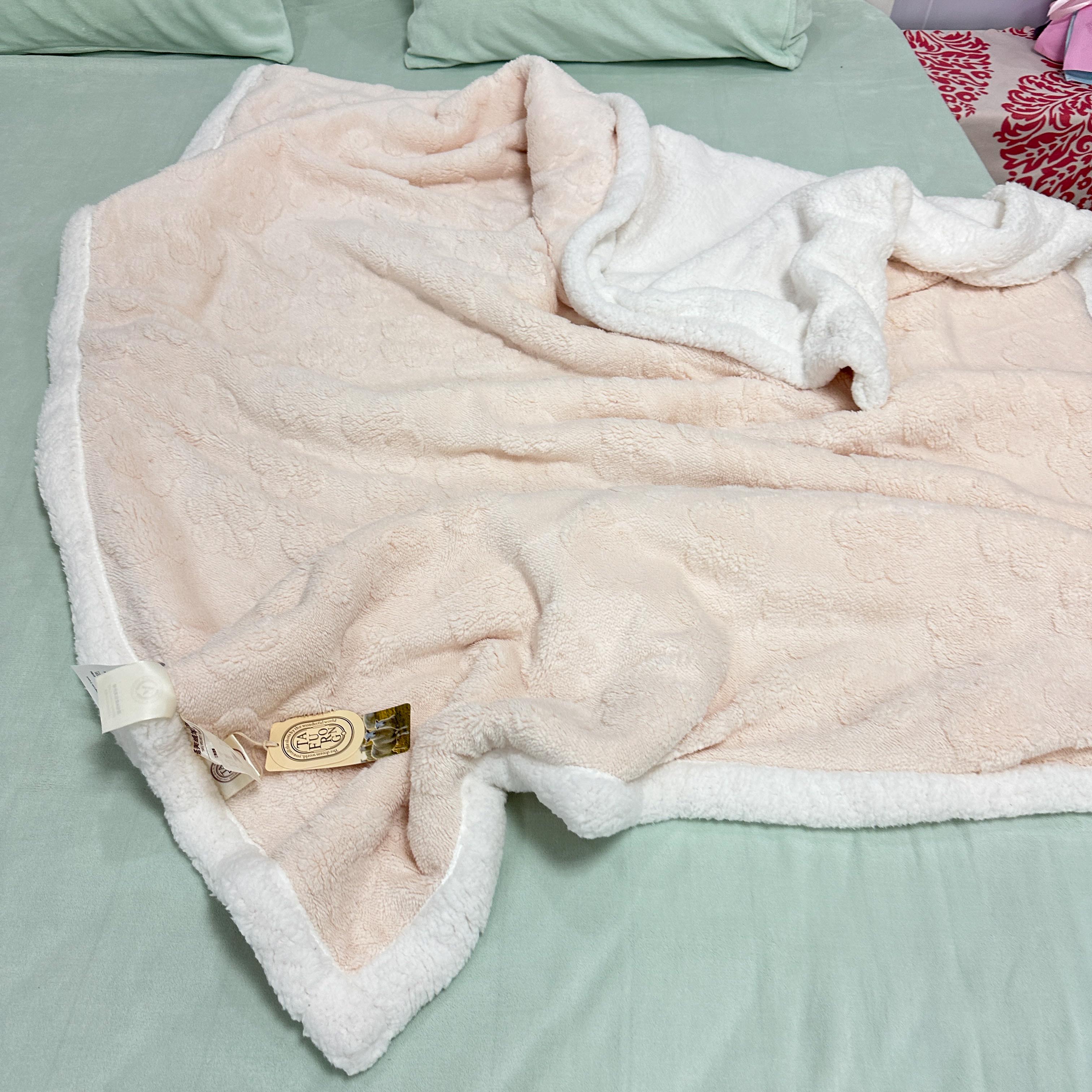 91家纺网 家纺一手货源 找家纺 呗旺鹿2022新A类双面塔芙绒羊羔绒毛毯盖毯子 浅浅花漾-粉