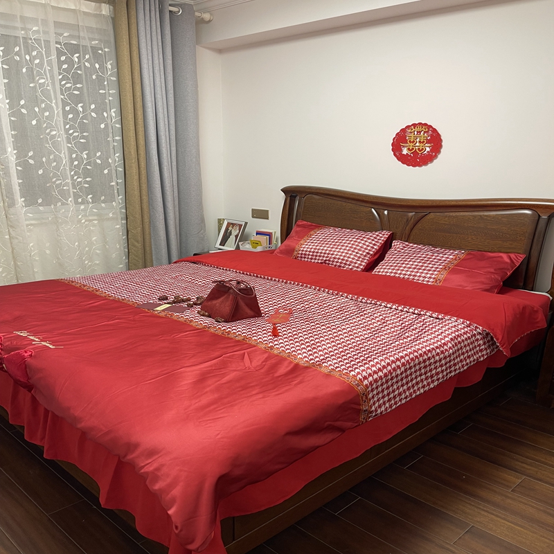 91家纺网 家纺一手货源 找家纺 用心2022新款高端数码印花刺绣款婚庆四件套系列2 云喜