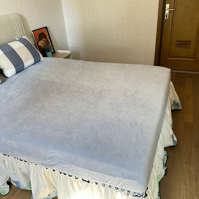 91家纺网 家纺一手货源 找家纺 好阁 2022新款200g牛奶绒单品床笠 冰川蓝