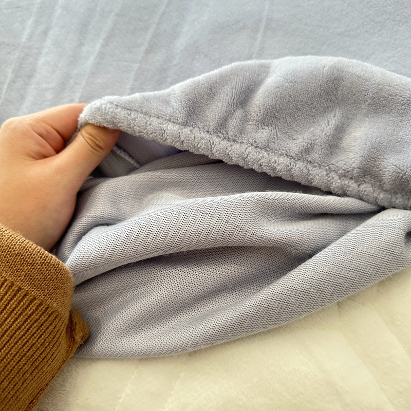 91家纺网 家纺一手货源 找家纺 好阁 2022新款200g牛奶绒单品床笠 冰川蓝