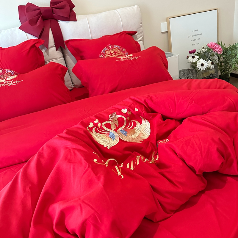 91家纺网 家纺一手货源 找家纺 玉雅家纺 2025新款亲肤棉刺绣婚庆四件套 心中有你