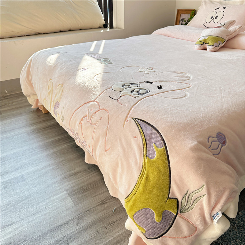 91家纺网 家纺一手货源 找家纺 （总）柠馨 新款230g牛奶绒贴布绣花可爱卡通四件套