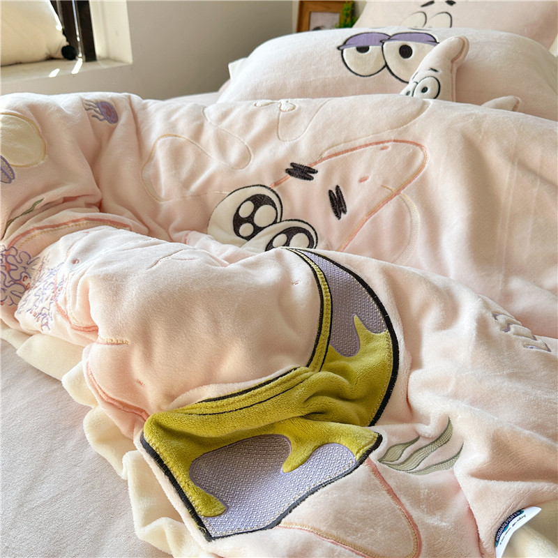 91家纺网 家纺一手货源 找家纺 （总）柠馨 新款230g牛奶绒贴布绣花可爱卡通四件套