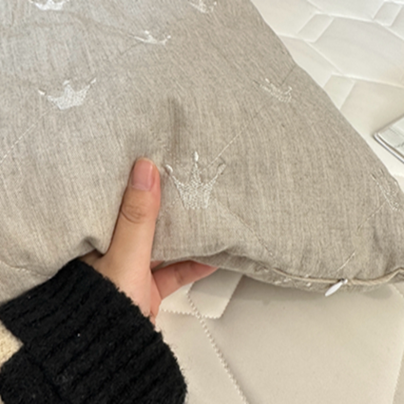 91家纺网 家纺一手货源 找家纺 （总）她喜爱枕芯枕头 可拆洗全荞麦枕
