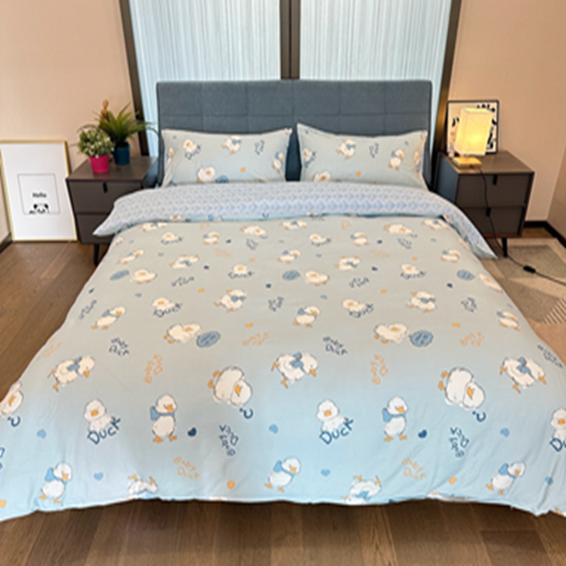 91家纺网 家纺一手货源 找家纺 感遇2022新款全棉印花四件套系列 萌萌鸭