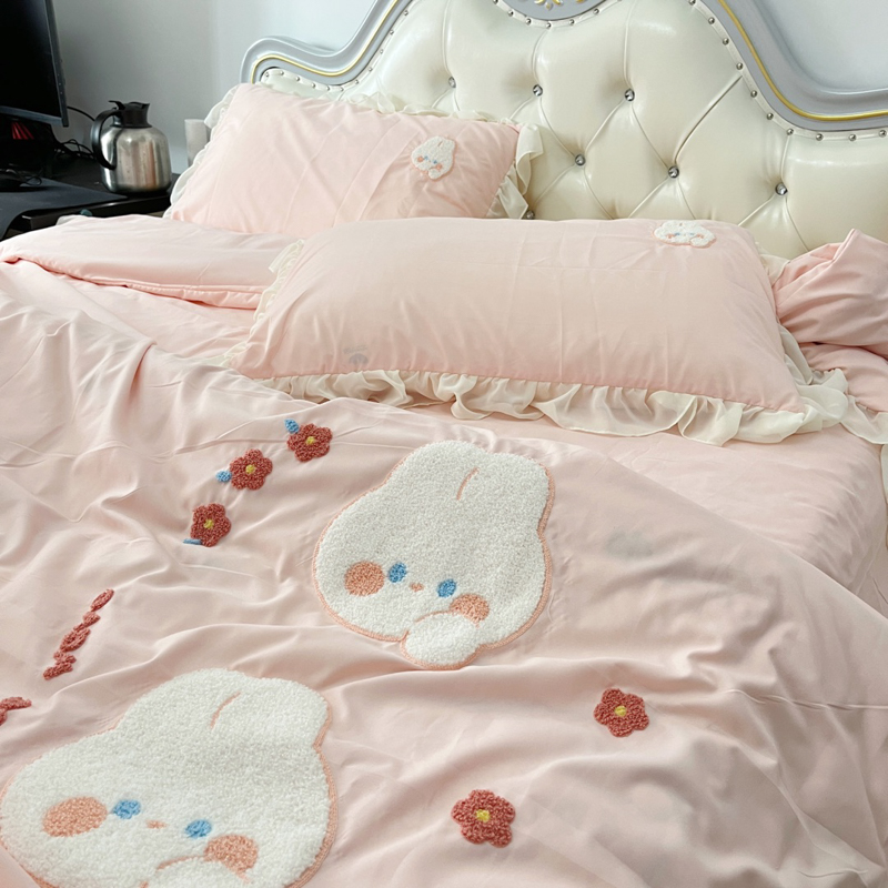 91家纺网 家纺一手货源 找家纺 我心 2023新款毛巾绣四件套-萌兔系列 花儿兔-粉