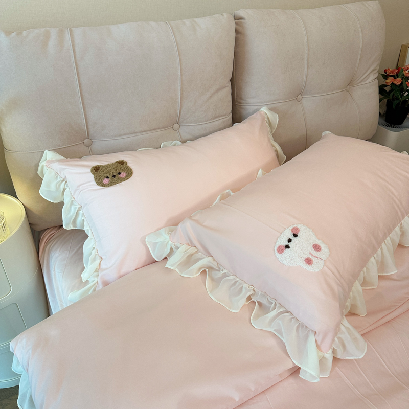 91家纺网 家纺一手货源 找家纺 我心 2023新款毛巾绣四件套-萌兔系列 小兔与熊-粉