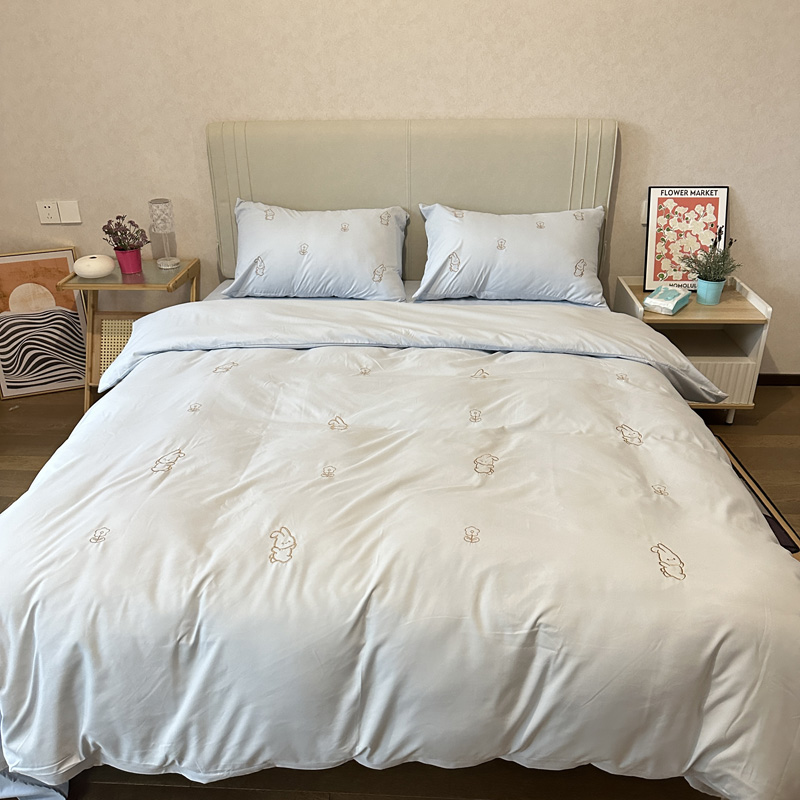 91家纺网 家纺一手货源 找家纺 N先生 2024新款亲肤水洗棉刺绣四件套-小花兔 小花兔-蓝