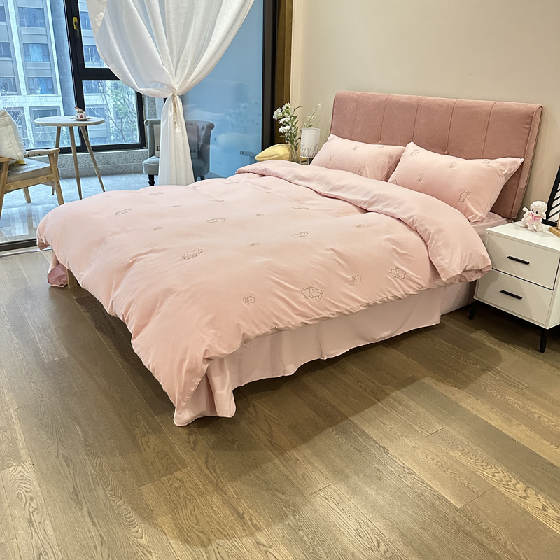 91家纺网 家纺一手货源 找家纺 N先生 2024新款亲肤水洗棉刺绣四件套-小花兔 小花兔-粉