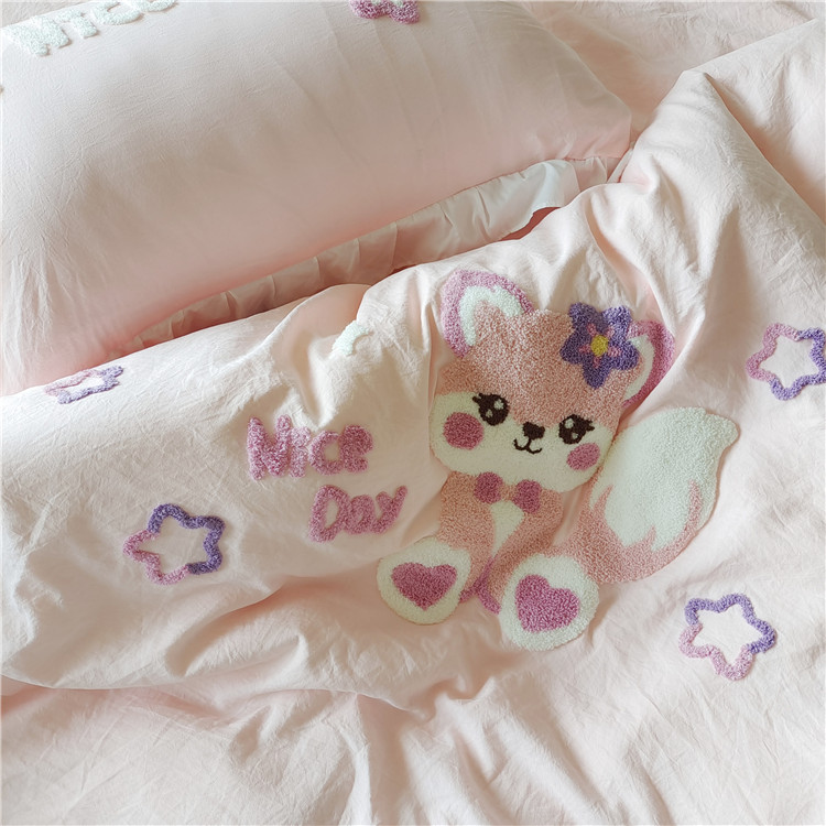 91家纺网 家纺一手货源 找家纺 泉欣直播网红款牛奶绒卡通毛巾绣四件套雪宝宝系列 雪宝宝-粉玉