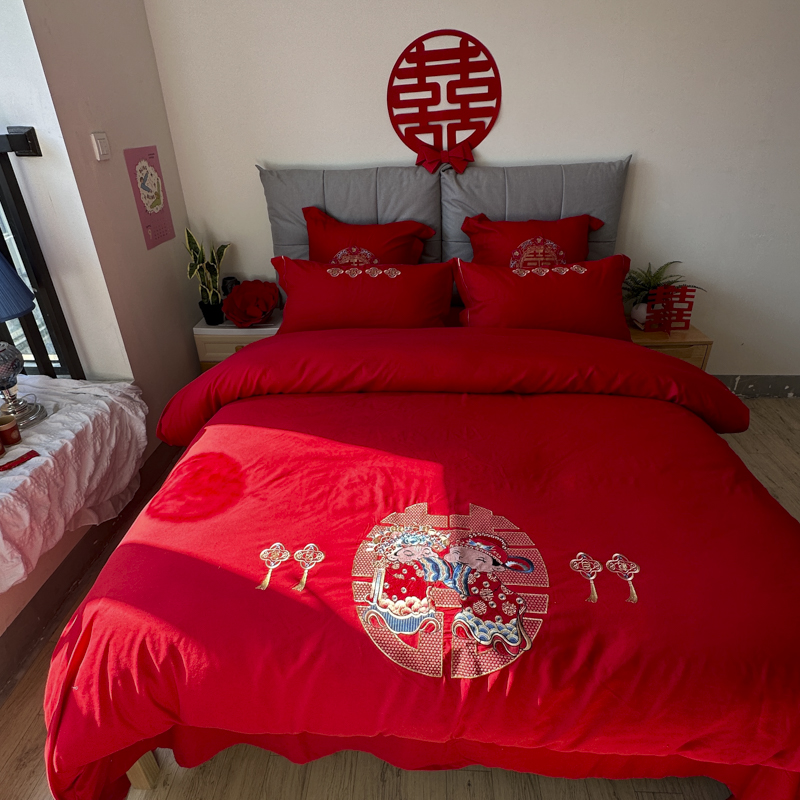 91家纺网 家纺一手货源 找家纺 2025新款亲肤棉刺绣绣花婚庆四件套 喜结良缘