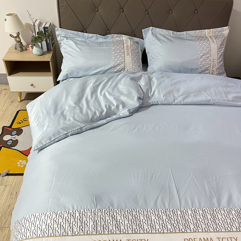 91家纺网 家纺一手货源 找家纺 金麦家纺 2023新款冰丝英格四件套系列  英格-天空蓝